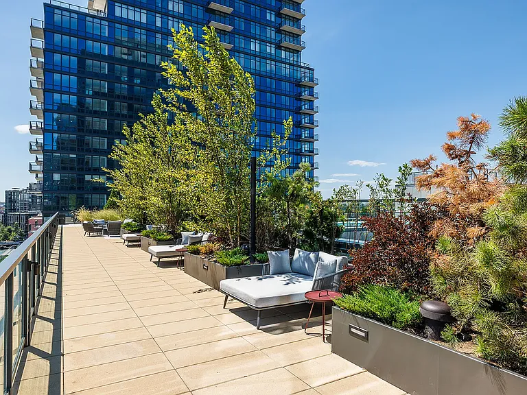 500 Degraw St #203 — Photo 13