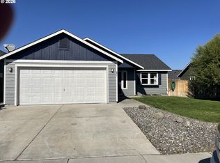 371 Bridgeport Ave, Umatilla, OR 97882