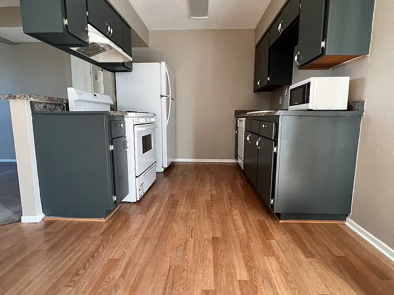 601 E Ridgecrest Blvd #D — Photo 18