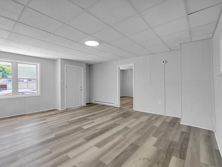 149 W Ridge St #1A — Photo 8