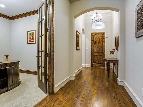 3rd image of 6012 River Highlands Dr