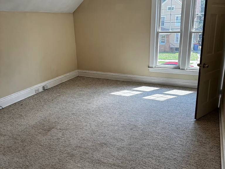207 Fuller Ave SE #2 — Photo 7