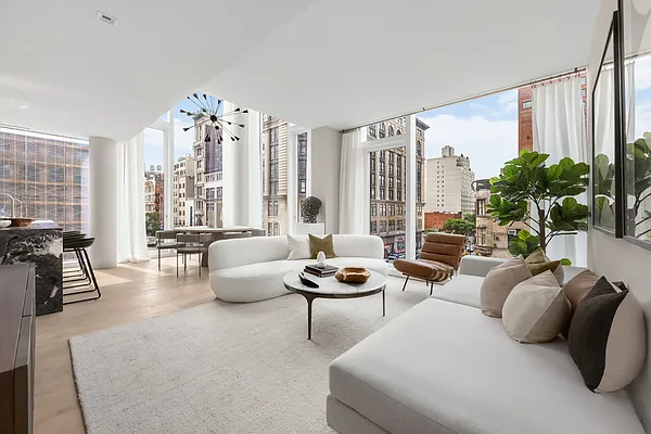 Sold by Nest Seekers International | media 9