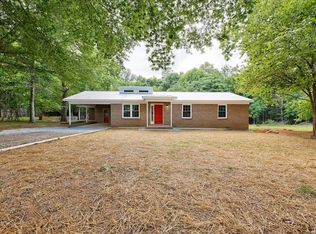 369 Historic Village Rd, Roxboro, NC 27574