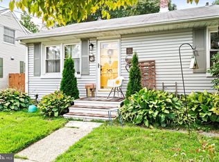 243 Hillhurst Ave, Hamilton, NJ 08619