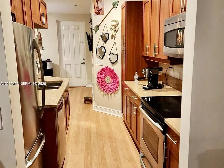 259 SW 13th Ter #259 — Photo 3
