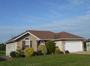 4415 W University St, Springfield, MO 65802