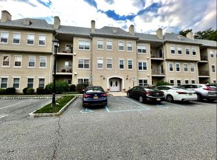 1112 Brittany Dr #1112, Wayne, NJ 07470