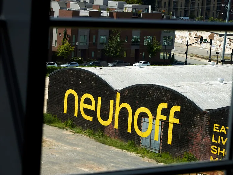 Neuhoff Residences — Photo 24
