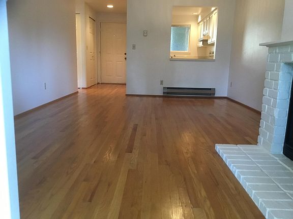 2nd image of 11415 105th Ct NE
