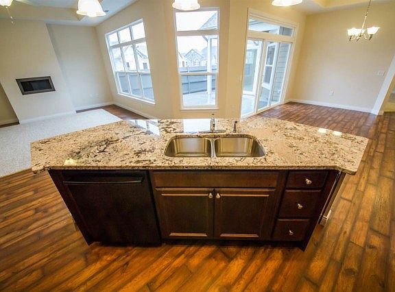 5th image of 2502 Silverado Cir