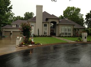 5 Seminole Ct, Lufkin, TX 75901