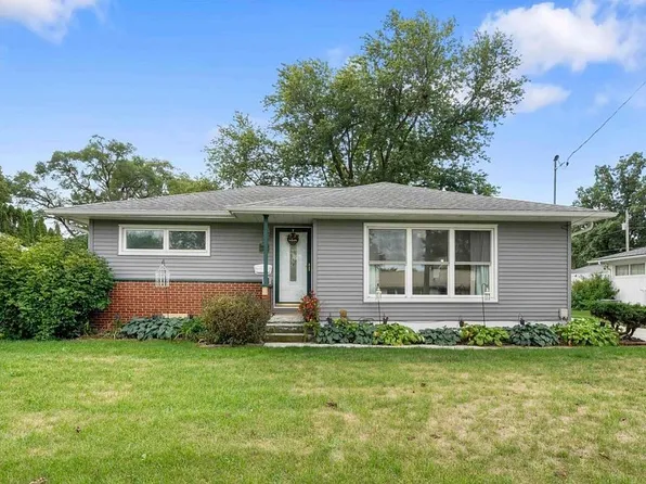1710 E Mitchell Ave, Waterloo, IA 50702