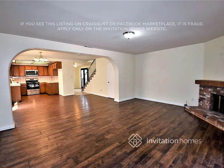 1435 W 3rd St — Photo 7