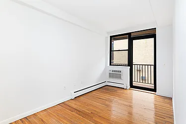 Rented by Living New York