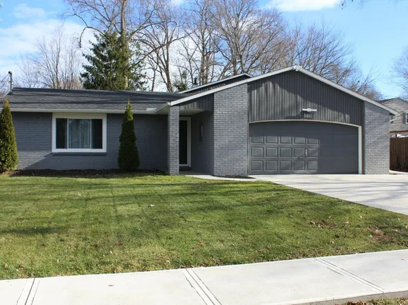 5001 Woodview Dr, Vermilion, OH 44089