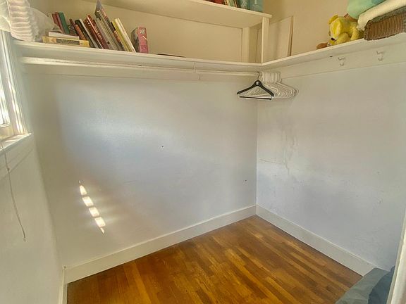 3rd image of 75 Capra Way APT 201