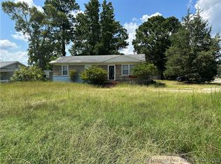 5758 Camden Rd, Fayetteville, NC 28306