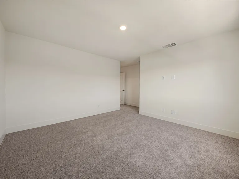 1594 Grazer Way — Photo 17