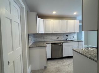 347 Pakachoag St #2, Auburn, MA 01501