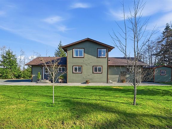 3rd image of 2441 Staghorn Rd