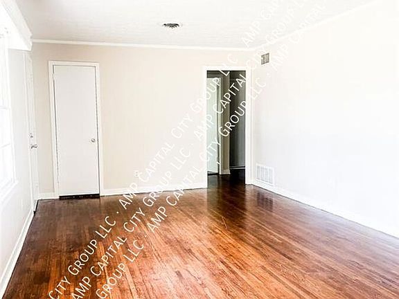 2nd image of 3329 Vermont Dr