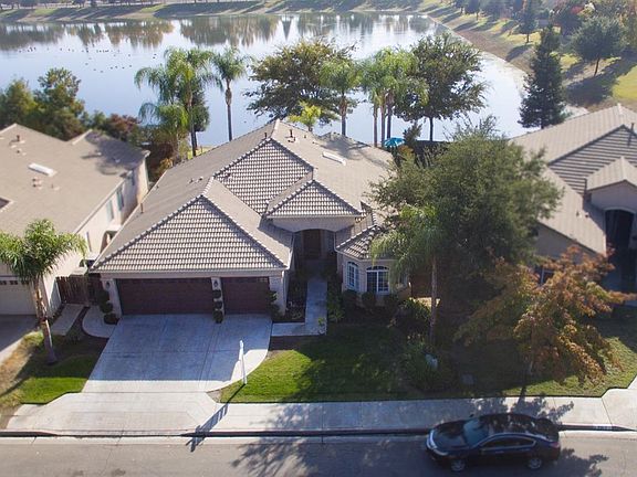 2nd image of 2333 E Christopher Dr