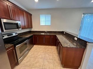 5123 NW 30th Ln, Fort Lauderdale, FL 33309