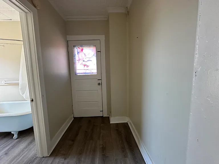 610 Church St #2S — Photo 6