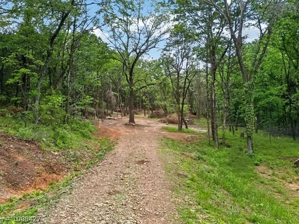 Rockwall Ln, Alma, AR 72921
