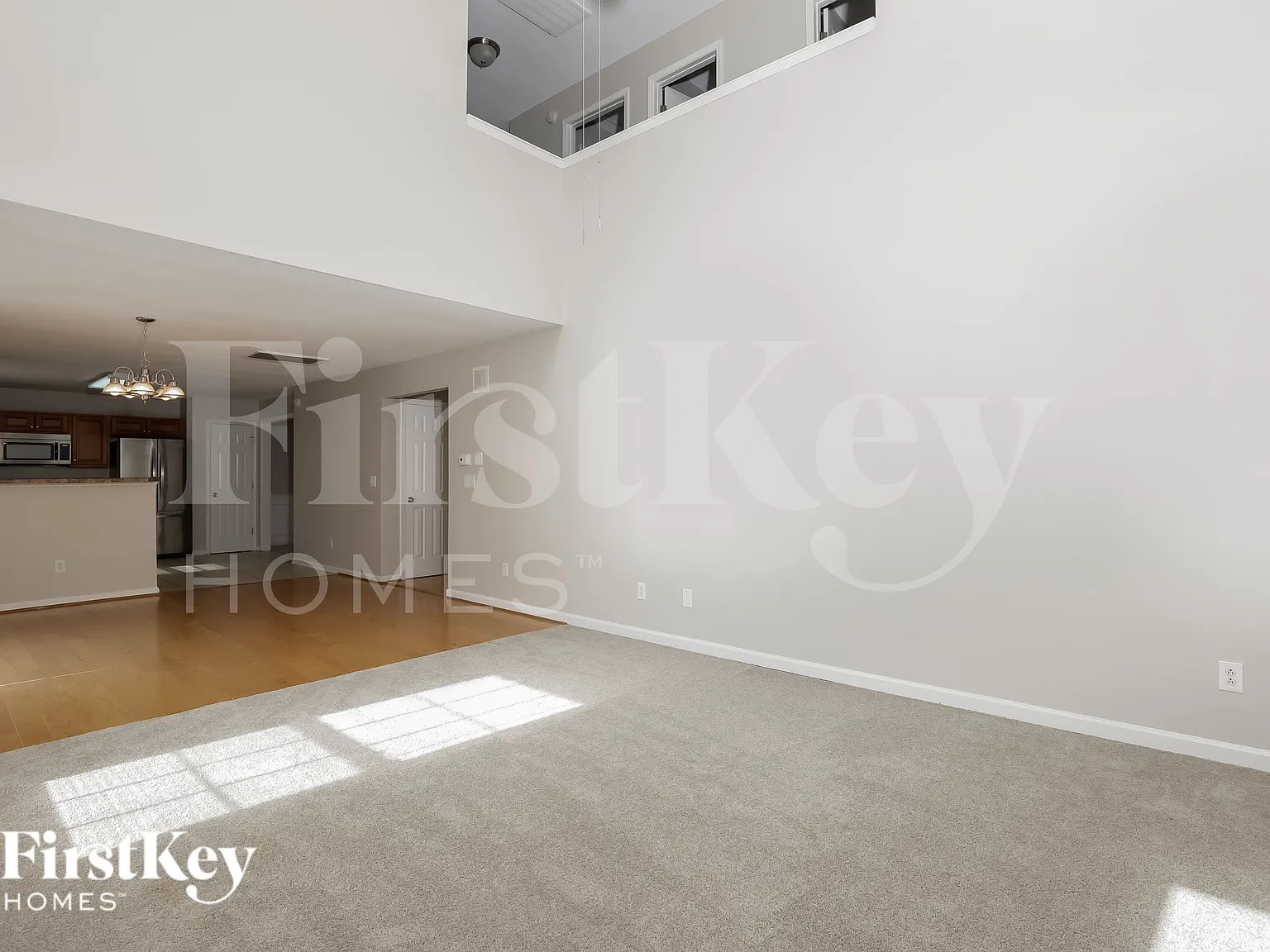 3 bed, 2.5 bath, 2028 sqft, $2,080 — Photo 2