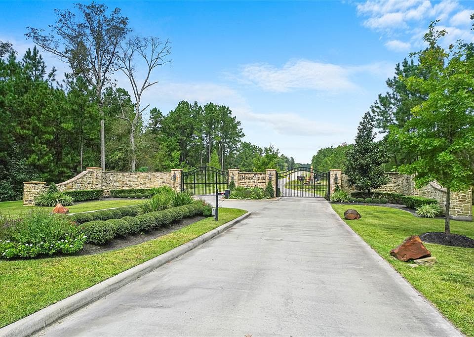 1st image of 9015 Legacy Creek Ct