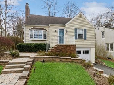 21 Mountainview Rd, Chatham, NJ, 07928