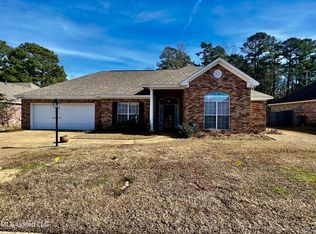 108 Raulston Dr, Byram, MS 39272