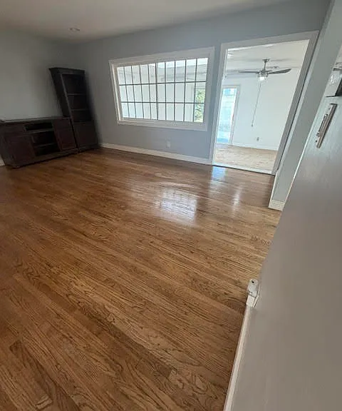 624 W Woodcrest Ave — Photo 10