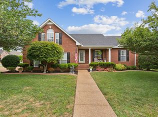 161 Peppertree Ln, Gallatin, TN 37066