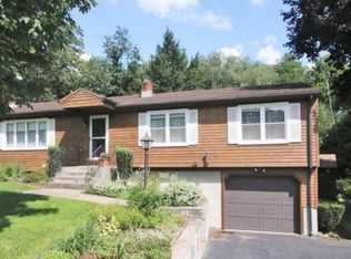 26 Settler Cir, Windsor, CT 06095