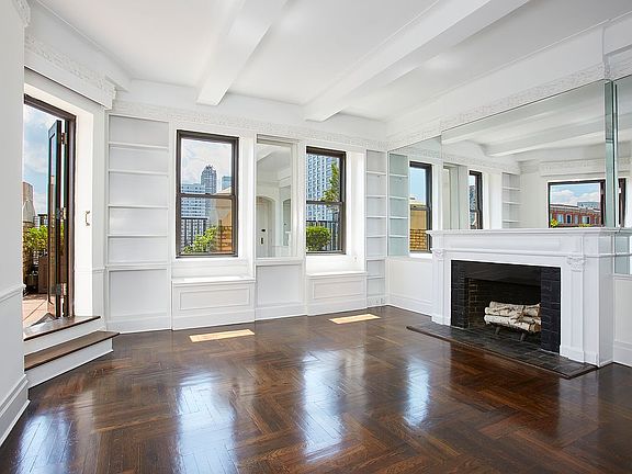 2nd image of 245 E 72nd St #Phe