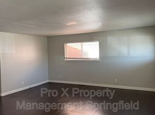 2929 E University St APT 4, Springfield, MO 65804