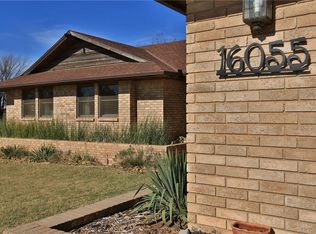 16055 Jennifer Ln, Kingfisher, OK 73750