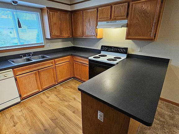 5th image of 30298 Wedgewood Cir #41