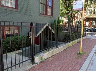 245 W Willow St, Chicago, IL 60614