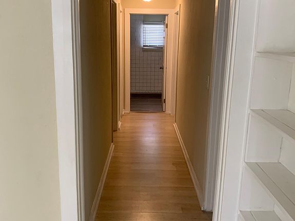 3rd image of 6017 W Amelia St