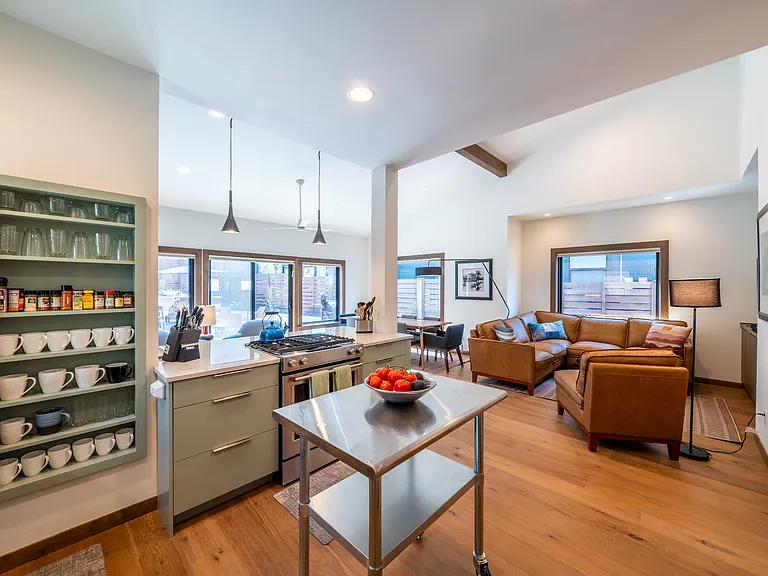 19325 SW Marshmallow Pl — Photo 4