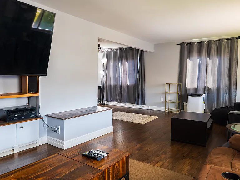 179 Heath St #2 — Photo 8