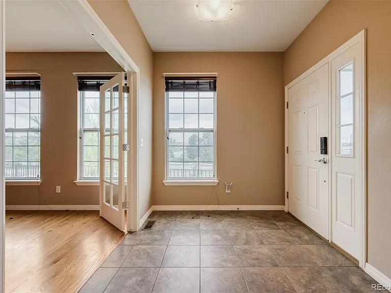 6696 S Shawnee St — Photo 2
