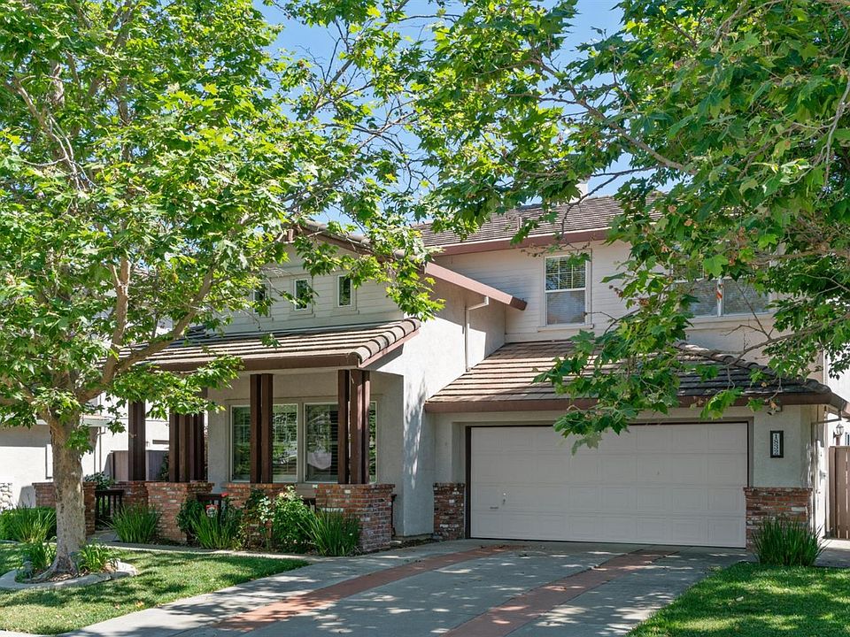 1st image of 1832 Bastona Dr
