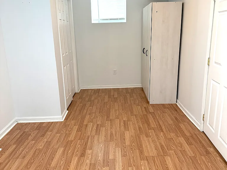 112 Tennyson Ave — Photo 37