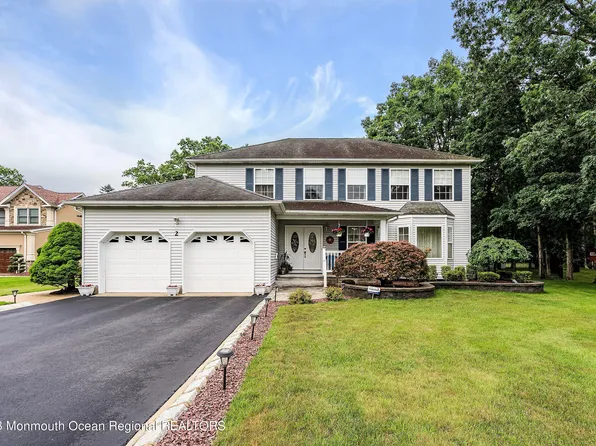 2 Minuteman Court, Old Bridge, NJ 08857