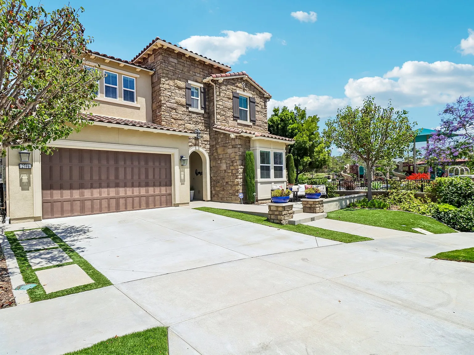 Wellspring St, Carlsbad — Photo 2